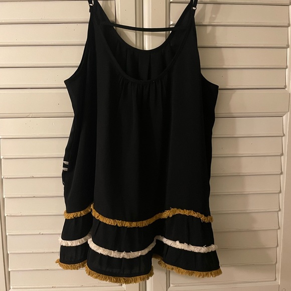 Anthropologie THML Black Embroidered Tank Top Medium - Picture 2 of 3